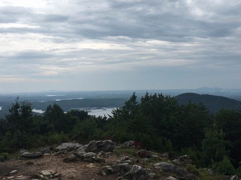 Hiking the Pine Mountain Trail in Cartersville Hikes