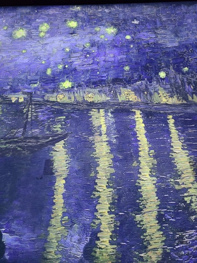 van-gogh-immersive-experience-paige-minds-the-gap