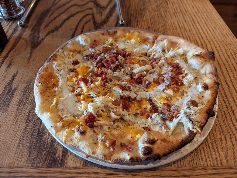 Zander's Woodfired Pizza, Dickson, Tennessee