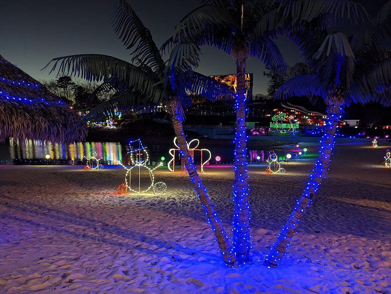 14 Incredible Christmas Lights in [2023]